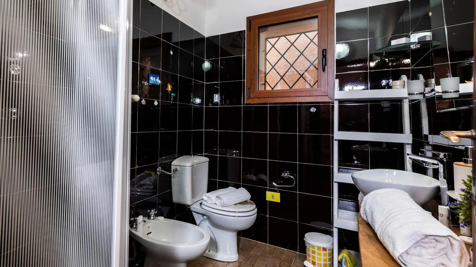 Apartment Su Entu - Happy Rentals Palau